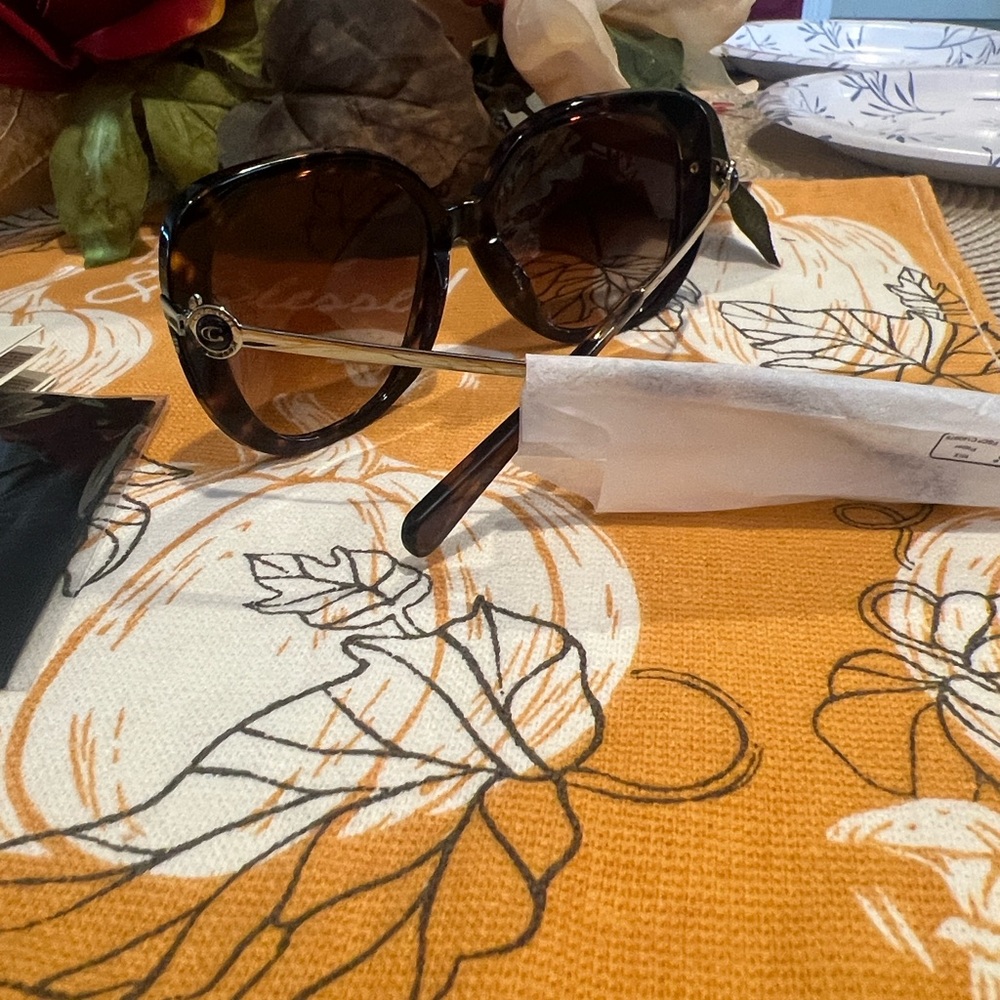 Coach Tortoise Shell Sunglasses - Picture 12 of 14
